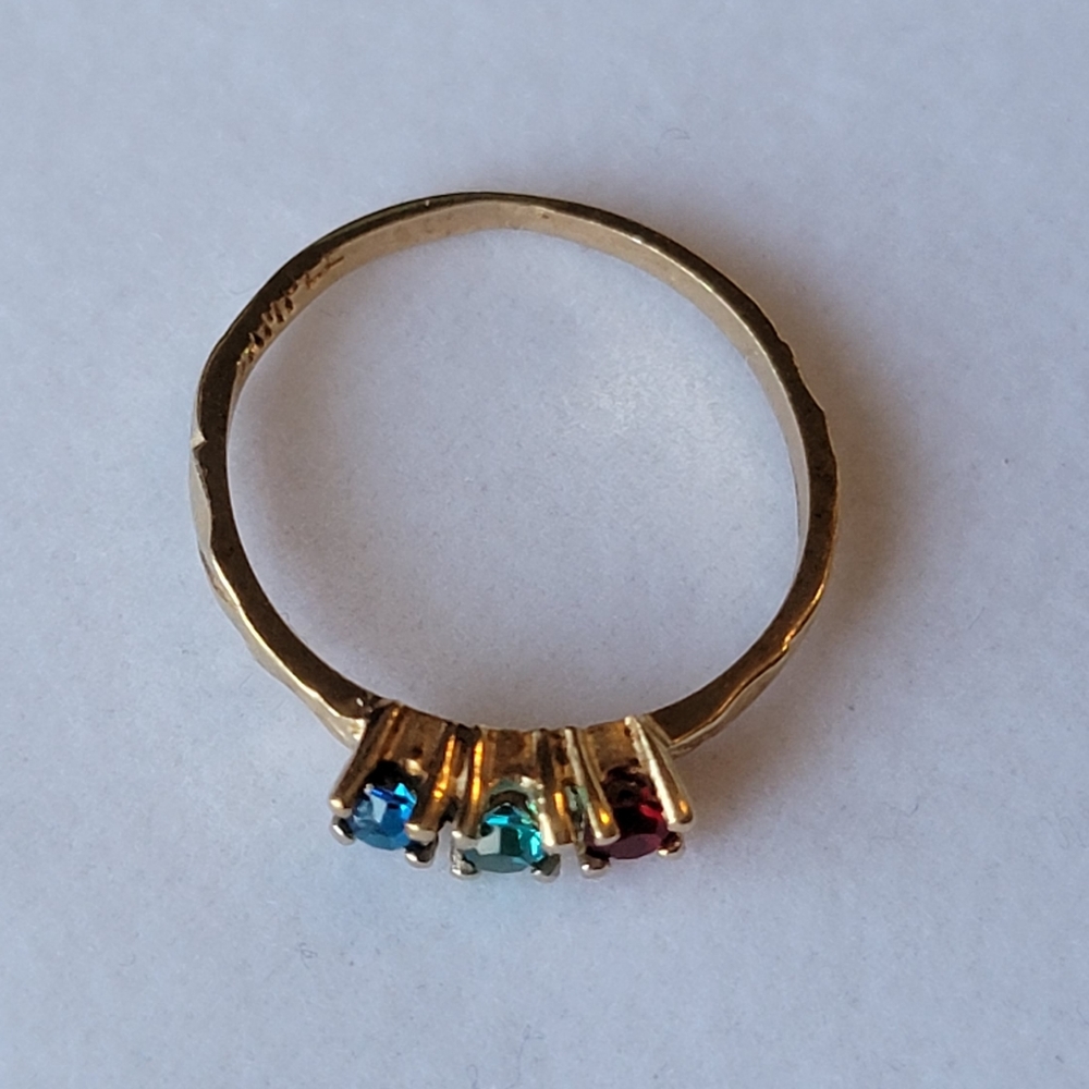 Triple Gemstone Gold Plated Vintage Ring Size 6 Textured Band Dainty - Picture 7 of 13